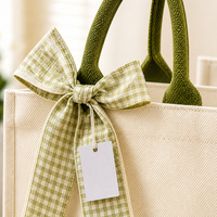 Sac fourre-tout personnalisé en toile double couche avec fermeture éclair, imprimé aquarelle marguerite camomille, poignées olive, nœud à carreaux, OEM ODM LOGO Code QR