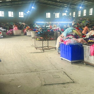 <span class=keywords><strong>Trajes</strong></span> <span class=keywords><strong>de</strong></span> <span class=keywords><strong>Hombre</strong></span> para Ocasiones <span class=keywords><strong>de</strong></span> Negocios - Ropa <span class=keywords><strong>de</strong></span> <span class=keywords><strong>Segunda</strong></span> <span class=keywords><strong>Mano</strong></span> - Product Image 4