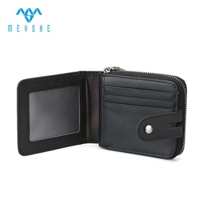 Portafoglio Personalizzato in Vera Pelle con Cerniera e Bottone per Uomo, Porta Carte alla Moda con Fermasoldi e Tasca Portamonete - Product Image 3