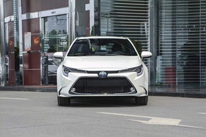 Utilisé pour Levin 2020 Sport Hybrid Sedan Automatique Euro VI Pneu R17 Volant à Gauche Pratique et Économique en Carburant - Product Image 2