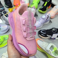 Soldes : Nouvelles Chaussures Décontractées pour Hommes – Baskets Tendance à Semelle Épaisse, Imperméables et Antidérapantes pour la Marche