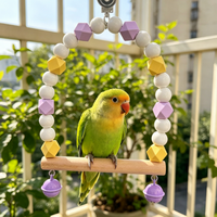 Accessoires pour animaux de compagnie : Perchoir suspendu pour oiseaux, balançoire pour perroquets, jouet coloré pastel, support de repos pour oiseaux