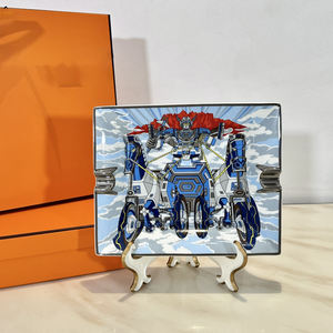 Nouveau cendrier carré en céramique sans fumée de style royal nordique classique pour la décoration de salon et de la maison - Product Image 2