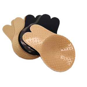 Soutien-gorge adhésif sans bretelles ni dos, invisible, push-up, en silicone, pour femme, avec couvre-tétons pour un effet liftant - Product Image 3