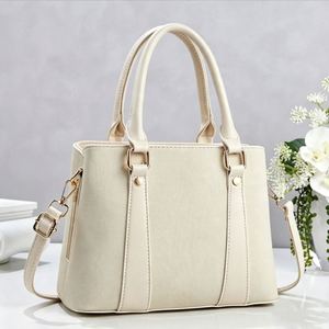 2026 Women'S Portable Small Square Shoulder <b>Bag</b> Design Tassel New Fashion High Value Pu For Commuters For Winter - Product Image 1