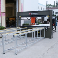 Presse hydraulique pour la découpe de semelles de chaussures en EVA, tongs