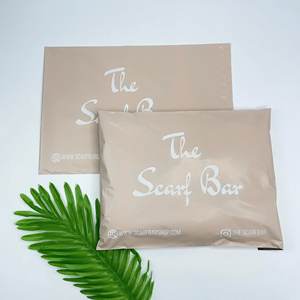 Bolsas de Envío de Plástico Personalizadas con Logotipo Impreso, Color Albaricoque Brillante, Impermeables y Resistentes a Desgarros, para Tiendas en Línea - Product Image 3