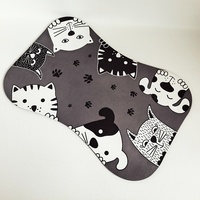 SHNYGO Tapis d'alimentation pour animaux de compagnie en PVC, imperméable et antidérapant, pour chien et chat, 40x60cm, imprimé de dessins animés mignons, facile à nettoyer, tapis de sol