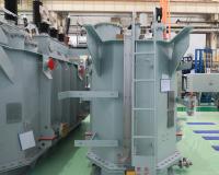 Transformador de Potencia Monofásico Grande Certificado de 334000KVA, Sumergido en Aceite, con Dispositivo de Protección y Monitoreo de Temperatura