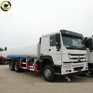 Camión Cisterna de Agua Sinotruk Howo de Bajo Precio, 336 hp, 6x4, 22000 Litros, 15-25cbm, con Motor Diésel - Product Image 1