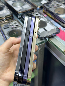 Carcasa Trasera con Garantía de 12 Meses para iPhone 12 Pro 13 Pro, Aleación de Aluminio, Anillo Magnético, Ranura para Tarjetas, Botones de Volumen - Product Image 5