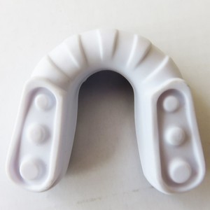 Venta al por mayor de protectores bucales EVA para deportes | Certificado por La FDA, antibacteriano y a prueba de golpes (boxeo/Rugby/fitness) - Product Image 4