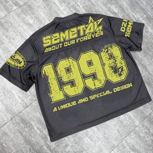 T-shirts sérigraphiés personnalisés à col en O T-shirts surdimensionnés à séchage rapide Boxy Mesh Soccer Wear T-shirt surdimensionné en jersey de football pour hommes - Product Image 4