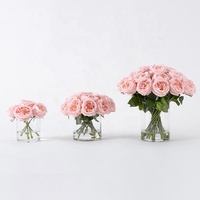 Arrangement de fleurs artificielles en soie effet naturel avec vase en verre pour la décoration de bureau, de table et d'hôtel (vente en gros)