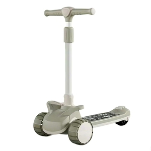 Trottinette à trois roues pliable pour enfants, jouet multifonction 3-en-1 pour bébé avec écran numérique et cadre en alliage d'aluminium - Product Image 1