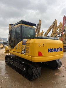 Excavadora Hidráulica Komatsu PC130 de 13 Toneladas con Cucharón de Excavación de 0.53m³ de Capacidad, Equipo de Construcción Usado - Product Image 3