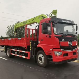 Camion grue Shacman Delong 4x2 avec châssis Zoomlion de 8 tonnes pour le levage en construction et le levage d'arbres en jardinage - Product Image 5