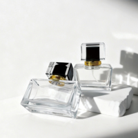 Flacon de parfum rectangulaire en verre de haute qualité, vide, avec pompe pulvérisatrice et diffuseur à bâtonnets, personnalisable