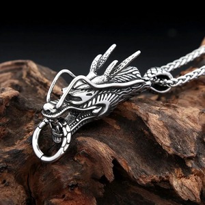 Yunnique – collier avec pendentif tête de Dragon en acier inoxydable pour hommes, chaîne de 60cm, bijoux à la mode, cadeau - Product Image 1