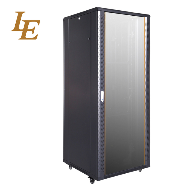 Standard 19inch 42U-47U 600mm/800mm IP20 Protection SPCC Steel Network Security Data Center Server Racks in Stock