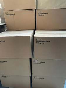 P50230-B21 HPE 3.2TB NVMe Gen4 penggunaan campuran kinerja tinggi SFF BC U.3 PM1735a SSD untuk Server Hpe - Product Image 5