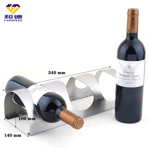 Rak Anggur 3 Botol dari Baja Anti Karat, Penyimpanan Anggur, Model Gantung dan Berdiri, Penyangga Pajangan Anggur Merah dari Logam untuk Dapur dan Bar - Product Image 4