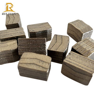 Ruizuan Oem Odm Diamantsegment Voor Het Snijden Van Mexico Cantera Recinto Arenisca Zandsteen C2 M7 Mbl Sce 4 24*10*15 - Product Image 1