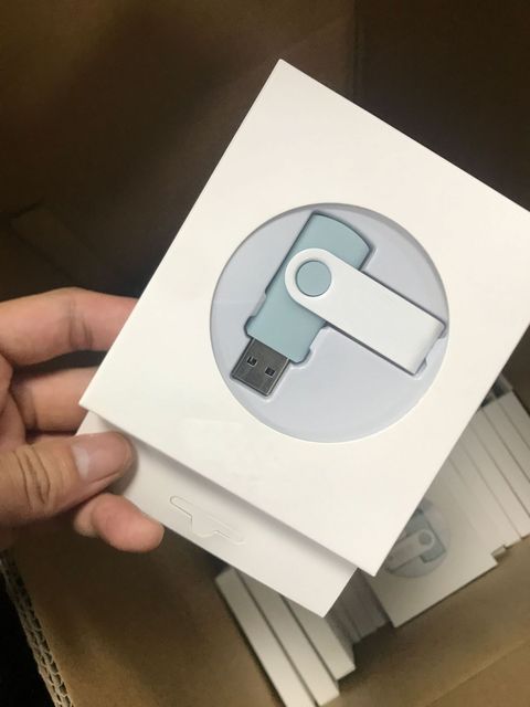 Custom Logo Promotional USB 2.0 Flash Memory Flash Thumb Drive 128GB 64GB 32GB 16GB 8GB Metal Pendrive Customizable Flash Drive
