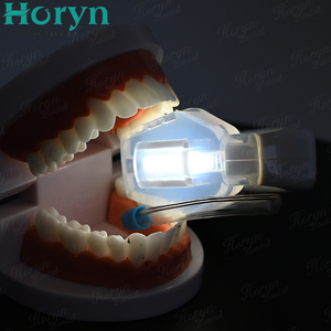 Lámpara LED intraoral dental portátil con sistema de tubo de succión Luz dental inalámbrica Iluminación intraoral - Product Image 1