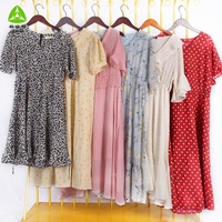 Vêtements d'occasion pour femmes Robes longues Robe d'occasion Vente en gros Bale de vêtements d'occasion de la meilleure qualité VIP