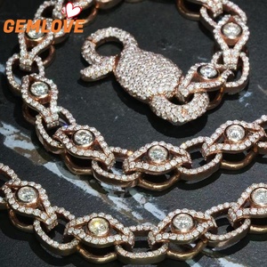 Cadena Cubana Personalizable de Oro 14K/18K para Hombre con Diseño de Incrustaciones de Diamantes y Ranura Hueca - Product Image 2