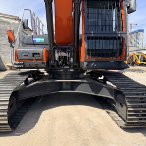 Excavatrice lourde d'occasion haute performance Doosan DX300LCA DX300LC-9, pelle hydraulique sur chenilles d'occasion de qualité supérieure pour l'exploitation minière - Product Image 4