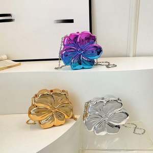 Bolso de Mano de Cristal con Forma de Rosa para Fiesta de Graduación, Bolso de Mano Brillante con Purpurina, Bolso de Mano de Cristal - Product Image 4