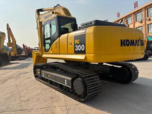 Excavateur Komatsu PC300 d'occasion, poids en ordre de marche de 30 tonnes avec moteur, boîte de vitesses et engrenage, disponibles à la vente à bas prix - Product Image 6