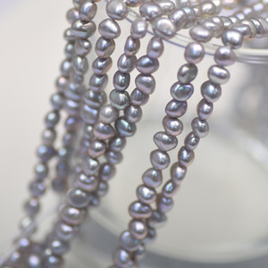 Perlas Sueltas de Agua Dulce Naturales de Doble Cara, Color Gris, 5-6 mm, con Fuerte Brillo, Estilo Barroco, para Manualidades - Product Image 3