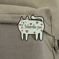 Épinglette en émail vert clair en forme de chat, badge décoratif en métal pour sac à dos, veste, sac, citation amusante, accessoire de mode, ornement