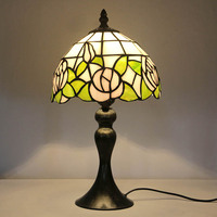 Lampe de table LED simple et réglable LongHuiJing de 8 pouces, style méditerranéen, en verre teinté, avec dôme en forme de rose, pour chambre à coucher