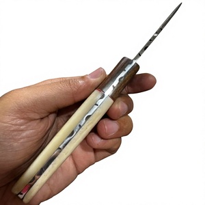 Cuchillo de Supervivencia y Caza de Acero de Damasco con Hoja Fija Tipo Drop Point, Mango de Madera Pakka Azul, Garantía de 3 Años, Personalizable - Product Image 4