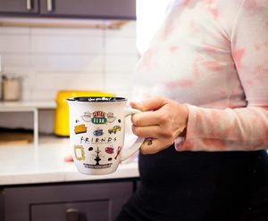Mug en céramique à large bord avec logo Silver Buffalo Friends <span class=keywords><strong>Central</strong></span> <span class=keywords><strong>Perk</strong></span> - Product Image 2