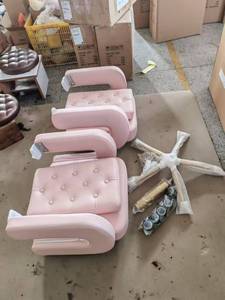 Luxury Pink Lash <b>Bed</b> Recliner Chair Set with Half Moon <b>LED</b> Floor Light Rolling Trolley and Technician Stool for Eyelash - Product Image 4