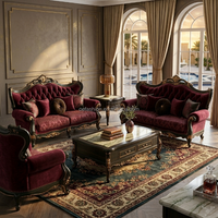 Ensemble de canapés classiques baroques en velours bordeaux, avec structure en bois sculpté et finition dorée, pour suite présidentielle, villa de luxe, mobilier FF&E sur mesure