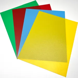 Feuille de PVC rigide découpée prix personnalisé A1 A3 A4 taille plastique clair transparent ou givré feuille de PVC pour la papeterie