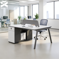 Bureau de direction ergonomique pour espace ouvert, conception personnalisée (taille et couleur) pour aménagement de bureau moderne, table de bureau