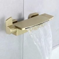 Robinet de bain et de douche moderne de luxe Construction en laiton massif or rose Finition brossée Cartouche de disque en céramique Robinet de lavabo de salle de bain