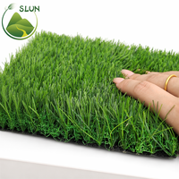 Gazon artificiel en gros à prix abordable, tapis de gazon synthétique pour jardin, aménagement paysager extérieur, directement de l'usine chinoise