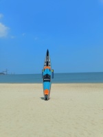 Planche de paddle gonflable Inflatogo 12,6 pouces pour la course, le surf en mer, les lacs et les rivières, construction en PVC Drop Stitch, aileron et pompe inclus