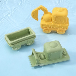 Juguetes de Baño para Niños, Coche de Silicona Flotante con Rociador de Agua, Campana Vibrante, Animales de Dibujos Animados Verdes y Lindos - Product Image 2