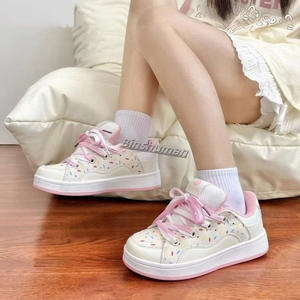 รองเท้าเดินออกกำลังกายของผู้หญิง2025แบบดั้งเดิมสไตล์เกาหลีเทรนด์ใหม่รองเท้าผ้าใบลายขนมปังจับคู่สีเฉพาะกลุ่ม - Product Image 4