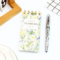 Carnet d'étudiant mignon format A7 avec motif floral frais, couverture en papier à spirale portable