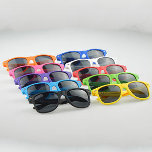 Venta al por mayor 2025 UV400 Gafas de sol Lindo marco púrpura Logotipo personalizado Nuevo Azul Amarillo PC Lentes Gafas promocionales Verde Rojo Opciones - Product Image 6